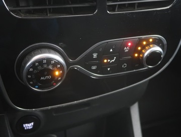 Renault Clio IV Hatchback 5d ENERGY TCe 99g 90KM 2016 Renault Clio 0.9 TCe, Navi, Klima, Klimatronic, zdjęcie 12