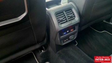 Volkswagen Tiguan II SUV 2.0 TDI 150KM 2019 Volkswagen Tiguan 2,0 TDi R-line automat 2.0 Diesel 150KM, zdjęcie 32