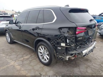 BMW X5 G05 2022 BMW X5 sDrive40i 2022 3.0l 3.0 Benzyna 335KM, zdjęcie 3