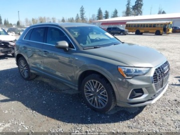 Audi Q3 II 2021 Audi Q3 Premium 40 2021 2.0 Benzyna 184KM, zdjęcie 6