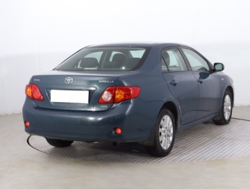 Toyota Corolla X Sedan 1.4 D-4D 90KM 2008 Toyota Corolla 1.4 D-4D, Salon Polska, Automat, zdjęcie 4