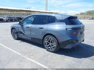 BMW iX 2023 BMW iX xDrive50 2023 Elektryczny 516KM, zdjęcie 2