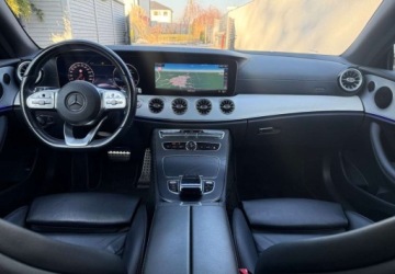 Mercedes Klasa E W213 Coupe Facelifting 2.0 E220d 194KM 2020 Mercedes-Benz Klasa E Mercedes-Benz Klasa E 220 d 9G-TRONIC AMG Line 2.0, zdjęcie 23