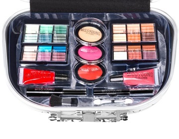 KUFEREK Z KOSMETYKAMI DO MAKIJAŻU KUFER MAKEUP