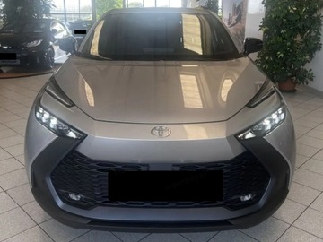 Toyota C-HR II SUV Plug-In 2.0  223KM 2025 Od ręki - Style 2.0 Hybrid Dynamic Force Plug-in 223KM | Podgrzewane fotele, zdjęcie 1
