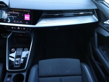 Audi A8 D5 2022 Audi A3 35 TFSI, Salon Polska, Serwis ASO, zdjęcie 7