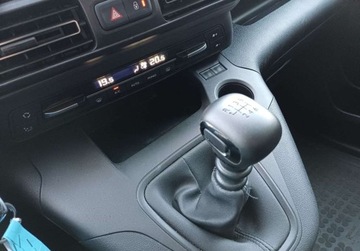 Peugeot Rifter Standard 1.2 PureTech 110KM 2019 Peugeot Rifter 224 Active 110 KM I wl. Serwis w ASO GWARANCJA 1.2, zdjęcie 18