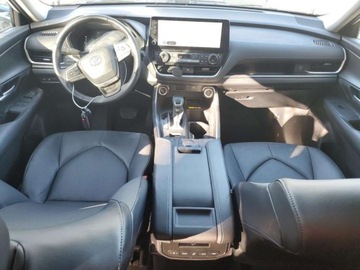 Toyota 2024 Toyota Grand Highlander XLE 2024 2.4l 2.4 Benzyna 265KM, zdjęcie 8