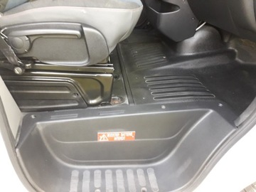 Renault Master IV Furgon FWD 2.3 dCi 150KM 2015 Renault Master 150KM AMBULANS KAMPER, zdjęcie 26