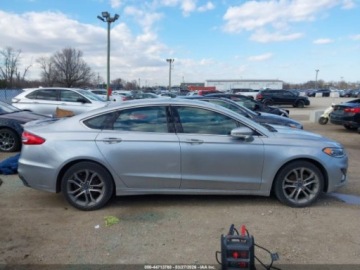 Ford Fusion 2020 Ford Fusion Hybrid Titanium, 2020r., 2.0L 2.0 Hybryda 141KM, zdjęcie 4