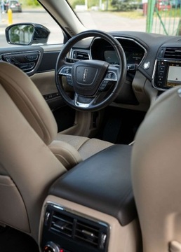Lincoln Continental IX 2017 Lincoln Continental Lincoln Continental IX 3.0 AWD 402KM 3.0 Benzyna 402KM, zdjęcie 11