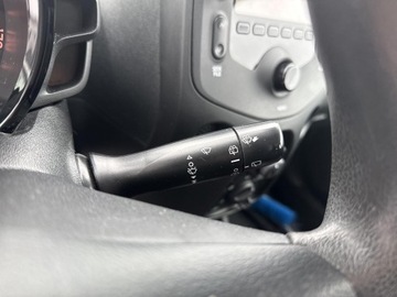 Toyota Aygo II Hatchback 5d 1.0 VVT-i 69KM 2016 Toyota Aygo 1.0 VVT-i X II (2014-) 1.0 VVT-i X, zdjęcie 18