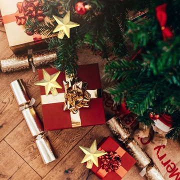 Ozdobny cylinder w kształcie gwiazdy bożonarodzeniowej Decoraciones Para