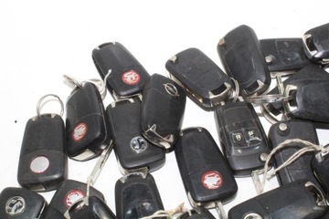 KLÍČEK OPEL ASTRA H (L48) 13149660 2008