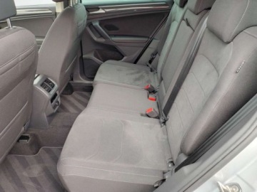 Volkswagen Tiguan II SUV Facelifting 2.0 TDI 150KM 2023 Volkswagen Tiguan Elegance, Matrix, Head-Up, Kamera, Asystenci, Hak, Ambie, zdjęcie 10