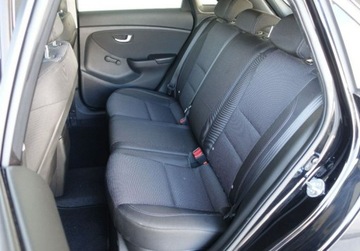 Hyundai i30 II Hatchback 5d 1.6 GDI 135KM 2015 Hyundai i30 1.6B 135KM Grzana kierownica i, zdjęcie 16