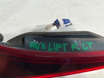 AURIS II FACELIFT KOMBI SVĚTLO ZADNÍ LEVÝ W KRYT