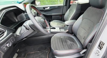 Ford Kuga III SUV Plug-In 2.5 EcoBlue 225KM 2023 Ford Kuga Ford Kuga III Ford Kuga 2.5 Plug-In Hybrid 225 Km ST-Line Przeb, zdjęcie 9