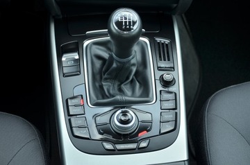 Audi A4 B8 Limousine 2.0 TDI 143KM 2010 Audi A4 KSENONY! El. Fotele! Parktronic! Navi! Bardzo zadbany!, zdjęcie 10