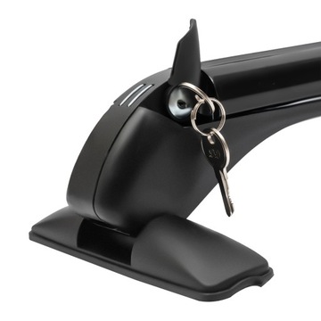 Универсальный автомобильный багажник с замком.