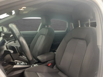 Audi A3 8Y Sportback 1.5 35 TFSI 150KM 2023 Audi A3 Sportback 35 TFSI MHEV S Tronic, zdjęcie 9