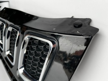 РЕШЕТКА ПЕРЕДНЕГО БАМПЕРА JEEP COMPASS 5UP