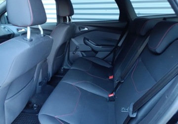 Ford Focus III Kombi Facelifting 2.0 TDCi 150KM 2016 Ford Focus 2.0 TDCI 150KM ST-Line SalonPL SerwisASO Gwarancja 2.0 Diesel, zdjęcie 24