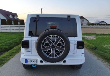 Jeep Wrangler IV Sahara Plug-In Seria 6 2.0 4xe 381KM 2023 Jeep Wrangler Jeep Wrangler 2.0 Hybryda Plug-in 380KM, zdjęcie 2