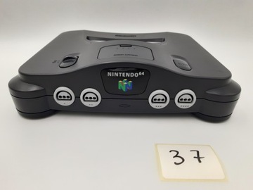 КОНСОЛЬ NINTENDO 64, ЕВРОПЕЙСКАЯ ВЕРСИЯ, ЧЕРНАЯ + ОРИГИНАЛЬНЫЕ АКСЕССУАРЫ