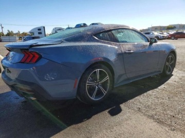 Ford Mustang VI 2025 Ford Mustang 2025 FORD MUSTANG 2.3 Benzyna 315KM, zdjęcie 3