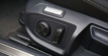 Volkswagen Arteon Fastback 2.0 TSI 190KM 2017 Volkswagen Arteon (Nr.103) 2.0 TSI Automat R-Line Salon Polska Navi Klima, zdjęcie 13