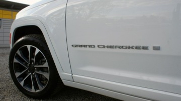 Jeep Grand Cherokee IV 2021 Jeep Grand Cherokee Gr. Cherokee 3.6 Overland, zdjęcie 34