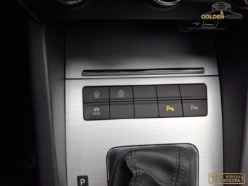 Skoda Octavia III Kombi Facelifting 1.6 TDI 115KM 2019 Skoda Octavia 1,6 TDI DSG navi alu kamera grz.fot elektryka oplacony 1.6, zdjęcie 16