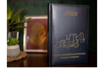Календарь-книга А5 DAILY 2025, гравировка логотипа