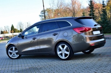 Kia Ceed II Kombi 1.6 GDI 135KM 2014 Kia Cee'd 1,6 GDi Ledy Skóra Duża Navi Kamera, zdjęcie 18