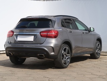 Mercedes GLA I Off-Roader Facelifting 2.0 220 184KM 2018 Mercedes GLA GLA 220 4MATIC, Salon Polska, 4X4, zdjęcie 4