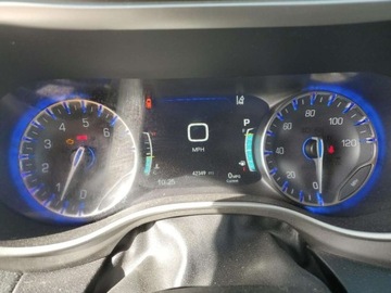 Chrysler Pacifica II 2021 Chrysler Pacifica Touring L 2021 3.6l 3.6 Benzyna 287KM, zdjęcie 9