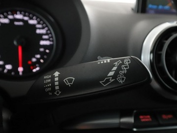 Audi A3 8V Hatchback 3d 2.0 TDI clean diesel 150KM 2016 Audi A3 2.0 TDI Ambition Nawigacja Tempomat Grzane, zdjęcie 27