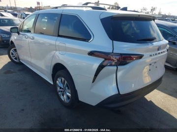 Toyota Sienna III 2024 Toyota Sienna XLE 2024 2.5l 2.5 Hybryda 189KM, zdjęcie 3