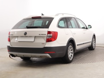 Skoda Superb II Outdoor 1.8 TSI 160KM 2014 Skoda Superb 1.8 TSI, Salon Polska, Serwis ASO, zdjęcie 4