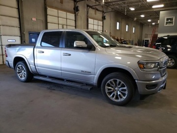  RAM 1500 2020, 5.7L, 4x4, LARAMIE, od ubezpieczalni 5.7 Benzyna 395KM, zdjęcie 2