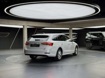 Skoda Octavia IV Kombi 2.0 TDI 115KM 2023 Skoda Octavia Ambition DSG ACC LED CarPlay Nawigacja Podgrzewane fot, zdjęcie 4