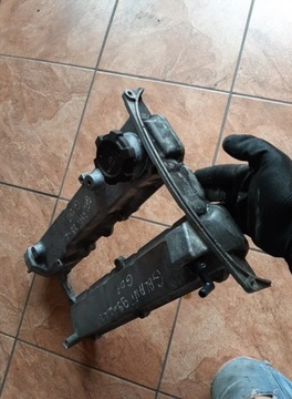 KRYT VENTILU GALANT 2.4GDI 96-02 AUTOMAT