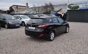 Hyundai i30 2014 Hyundai i30 1.4 Benzyna Nawigacja Klimatyzacja Cz.parkowania 1.4 Benzyna, zdjęcie 6