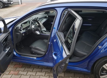 Mercedes Klasa C W206 2023 Mercedes C220d 220ps Night Skóra Led Komforty Ambiente LKA Virtual NFC HiFi, zdjęcie 10