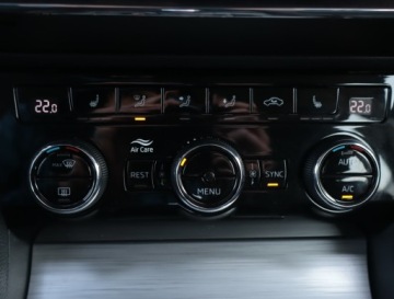 Skoda Superb III Kombi Facelifting 2.0 TSI 190KM 2021 Skoda Superb 2.0 TSI, Salon Polska, 1. Właściciel, zdjęcie 12