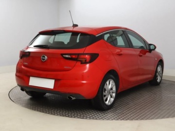 Opel Astra J GTC 1.6 Turbo ECOTEC 200KM 2017 Opel Astra 1.6 T, Salon Polska, Skóra, Klima, zdjęcie 3