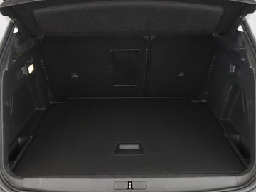 Peugeot 3008 II Crossover 1.2 PureTech 130KM 2019 Peugeot 3008 Allure automat półskóra navi, zdjęcie 19