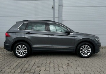 Volkswagen Tiguan II SUV 2.0 TDI 150KM 2019 Volkswagen Tiguan OFERTA BLACK WEEK 2.0 TDI 150KM Comfortline DSG Salon P, zdjęcie 4