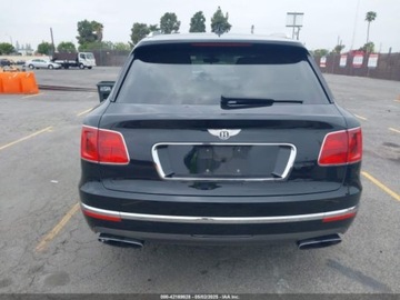 Bentley Bentayga 2017 Bentley Bentayga W12 2017 6.0l 6.0 Benzyna 600KM, zdjęcie 4